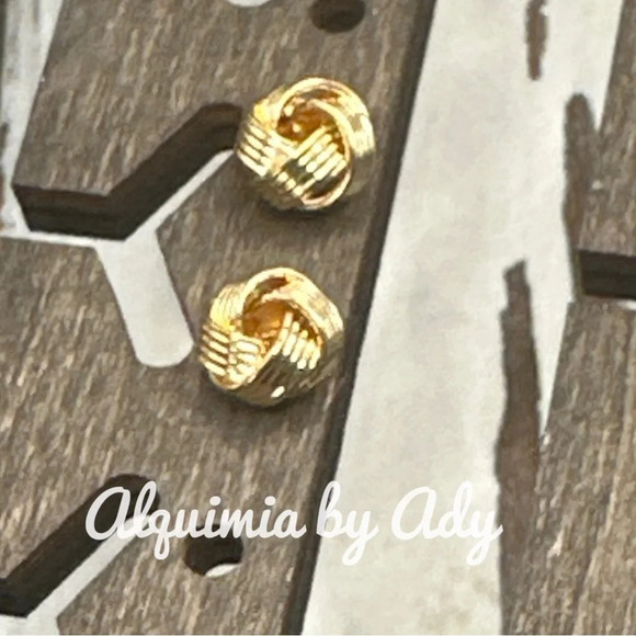 Lux Dainty knots stud earrings ballectore/minimalist/ gold steel vintage style - Picture 1 of 5